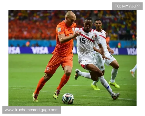 兰斯攻防平衡分析:探讨现代足球中攻守兼备的最佳策略与实践 兰斯攻防平衡分析:探讨现代足球中攻守兼备的最佳策略与实践