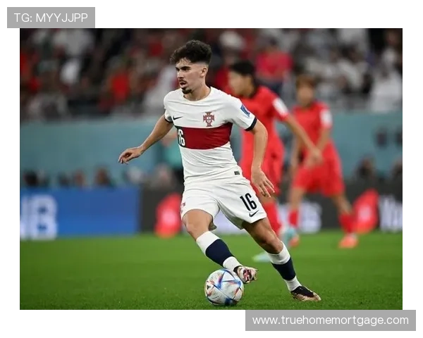 欧冠淘汰赛连续出战：维蒂尼亚的大场面经验